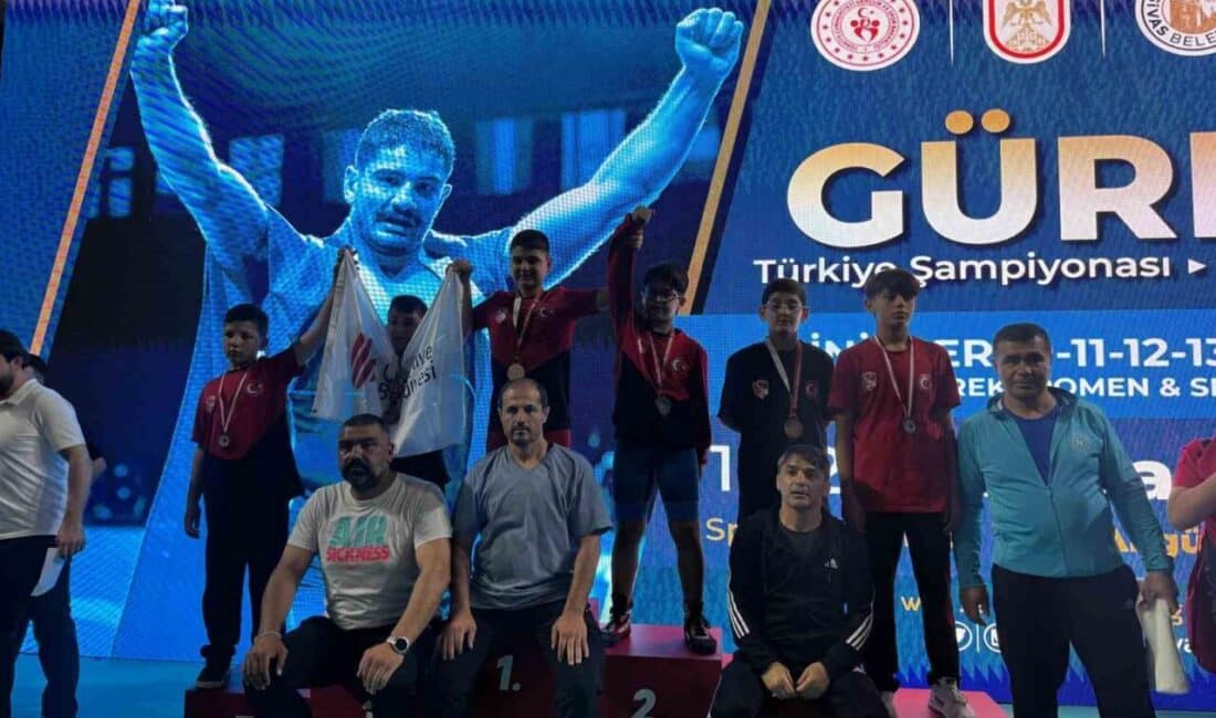 Eskişehirli güreşçiler, Sivas’ta gerçekleşen Minikler Güreş Türkiye Şampiyonası'nda önemli başarılar