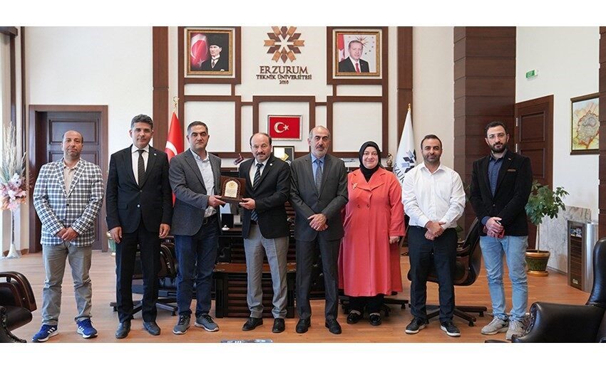 Erzurum Teknik Üniversitesi'nde (ETÜ) UZEM Koordinatörlük devir teslimi gerçekleşti. Dr.