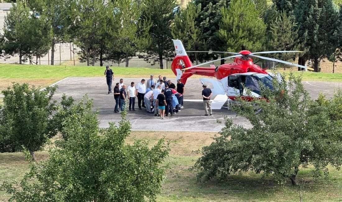 Karabük Demir ve Çelik Fabrikası'nda Fatih Tetik isimli işçi, oksijen