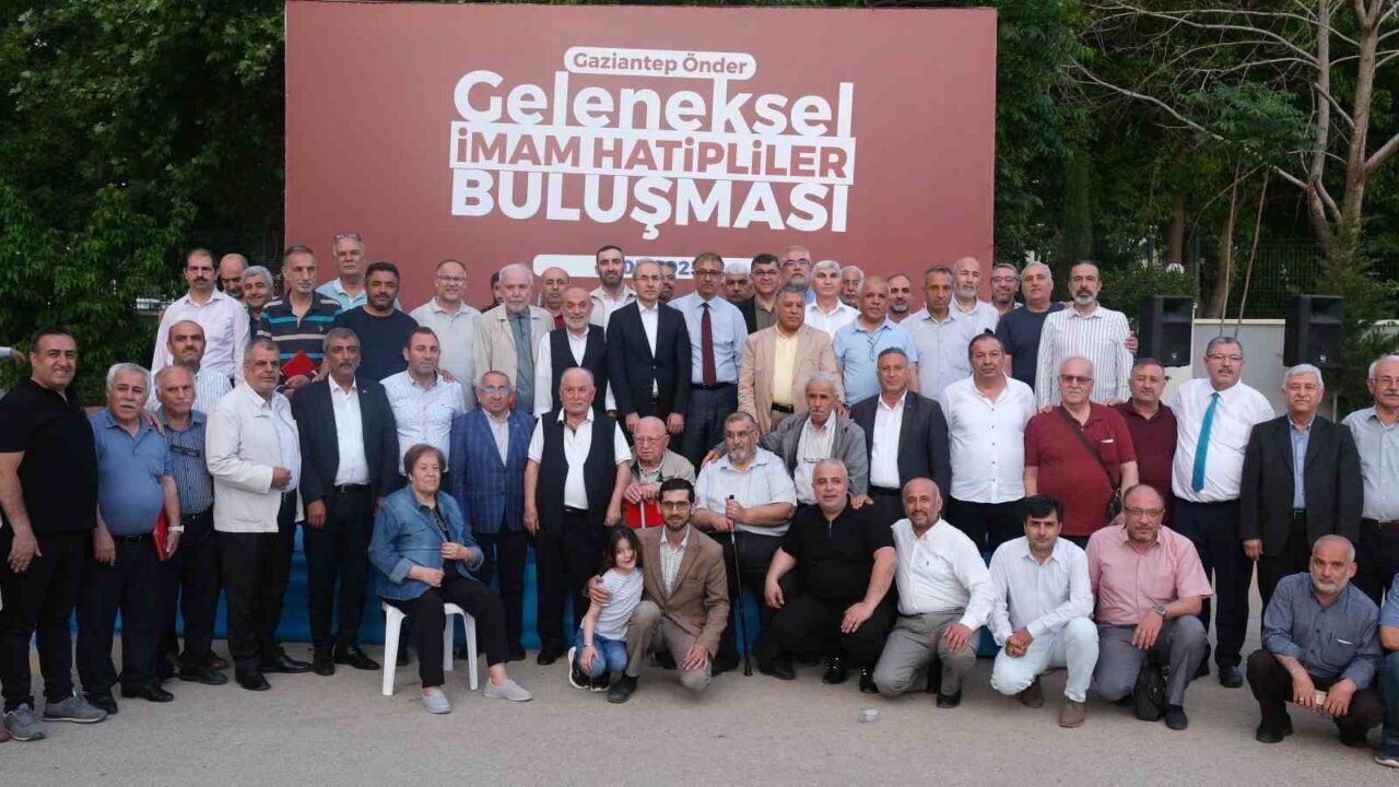 Gaziantep'te Önder İmam Hatipliler Derneği, Fadıloğlu Anadolu İmam Hatip Lisesi'nde