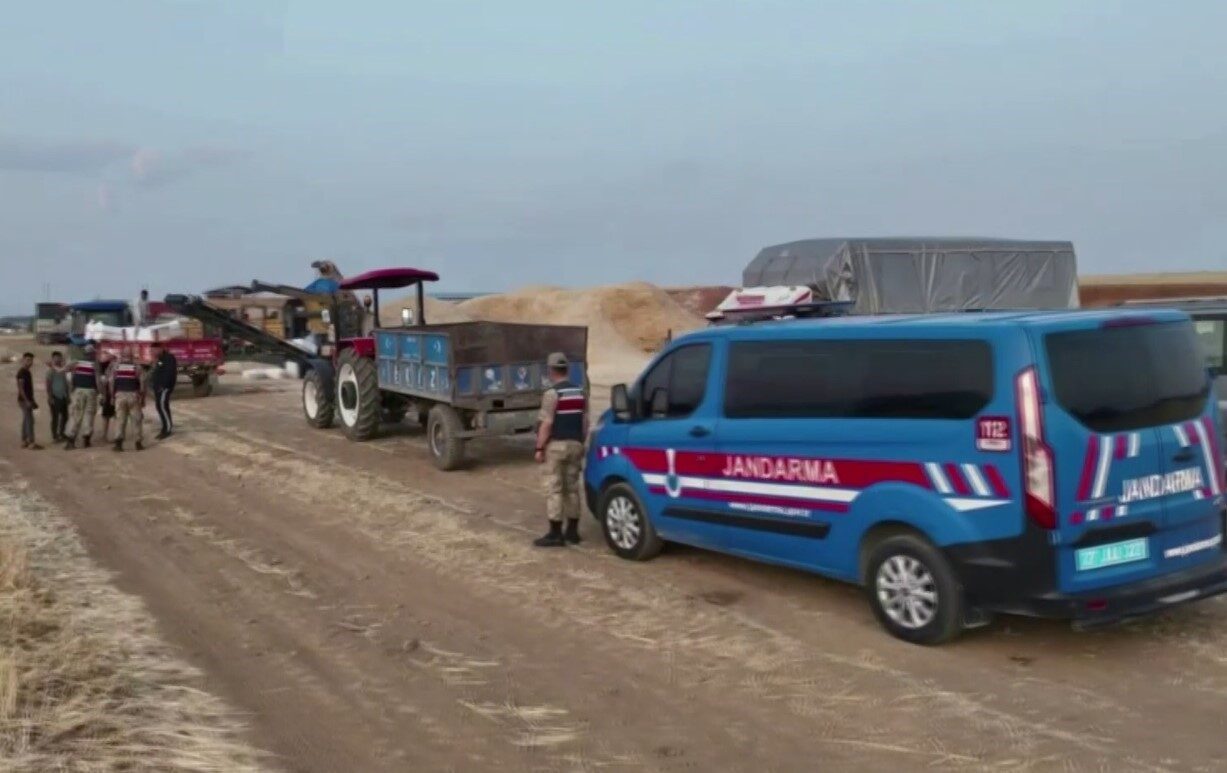 Gaziantep İl Jandarma Komutanlığı, anız yangınlarına karşı önleyici denetim ve