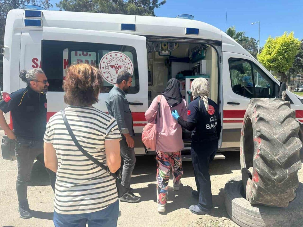 Adıyaman'da yolun karşısına geçen Selvi B., 46 FB 433 plakalı