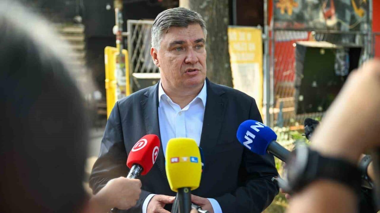 Hırvatistan Cumhurbaşkanı Zoran Milanovic, İsrail'i "suç çetesi" olarak tanımlayıp, dünya