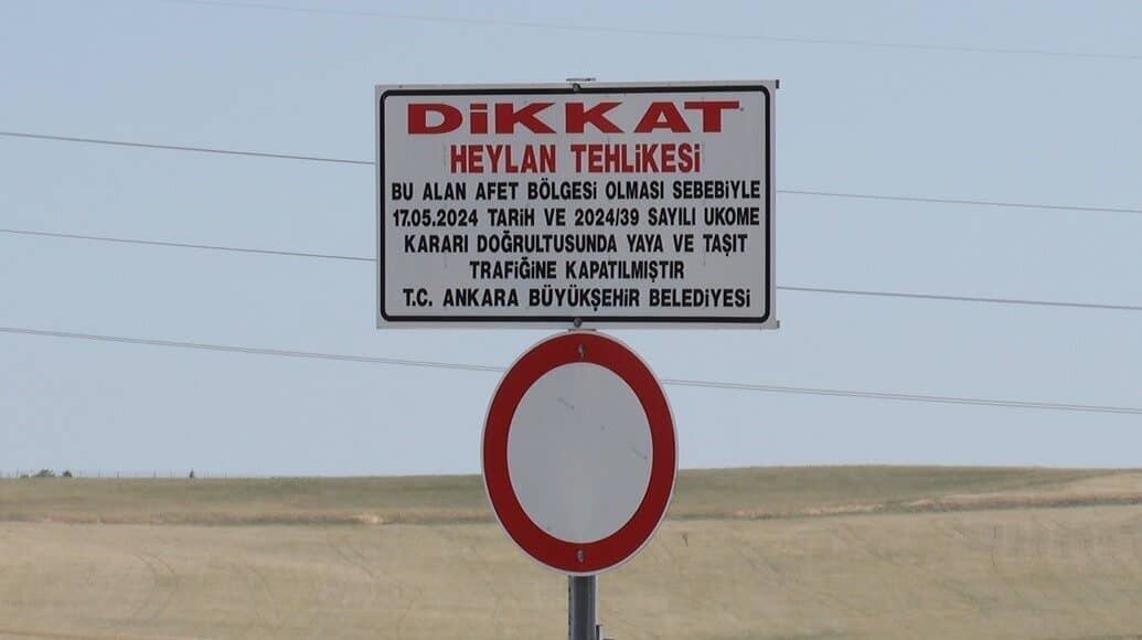 Ankara’da Heyelan Riski Sürekliyken, Vatandaşlar Yetkililere Çözüm Çağrısı Yaptı Ankara'nın Kanuni Mahallesi'nde süren heyelan tehlikesi, 17 yaşındaki İ.S.'nin düştüğü