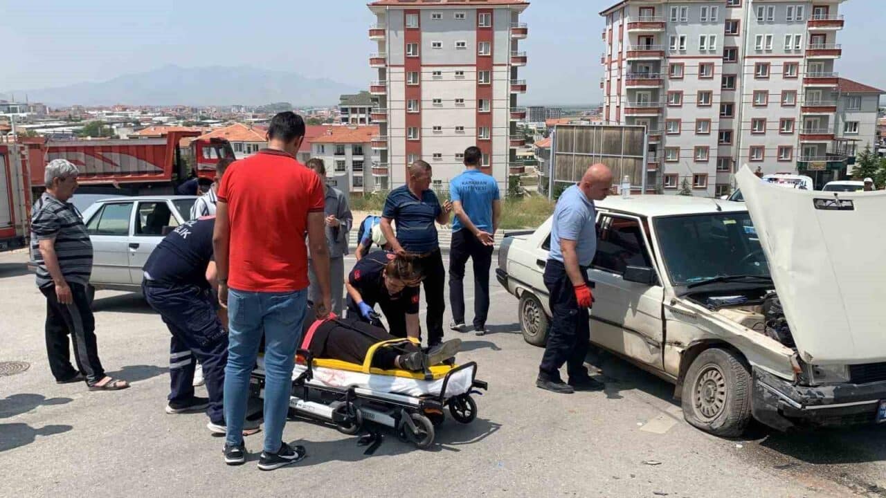 Karaman'da meydana gelen trafik kazasında M.K. yönetimindeki otomobil, Ş.G.'nin aracıyla