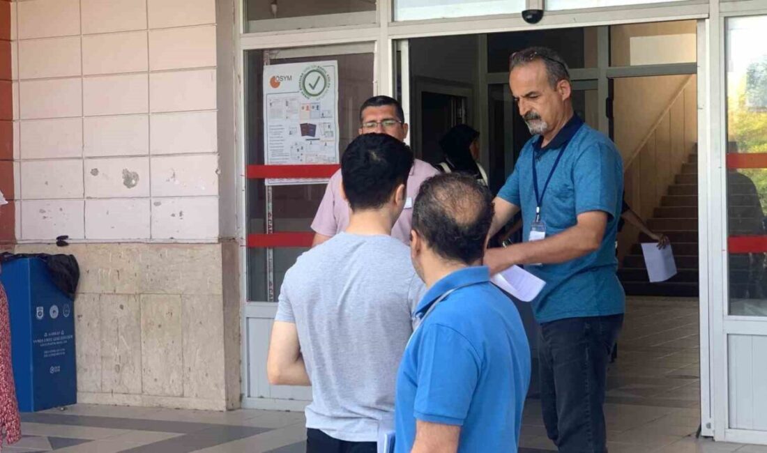 Karaman'da Yükseköğretim Kurumları Sınavı'nın Alan Yeterlilik Testi için adaylar heyecanla
