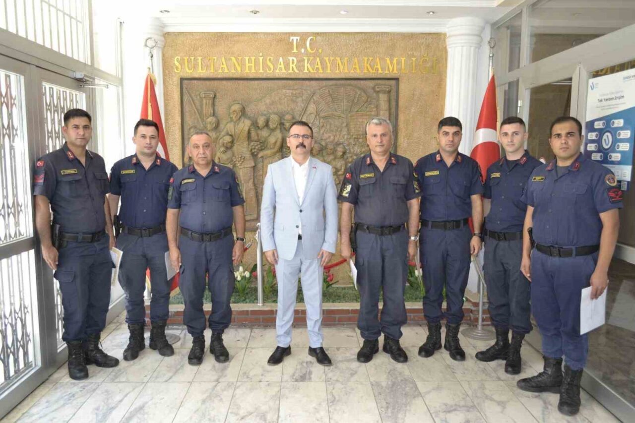 Sultanhisar Kaymakamı Ali Ekber Ateş, ilçeden ayrılan İlçe Jandarma Komutanlığı
