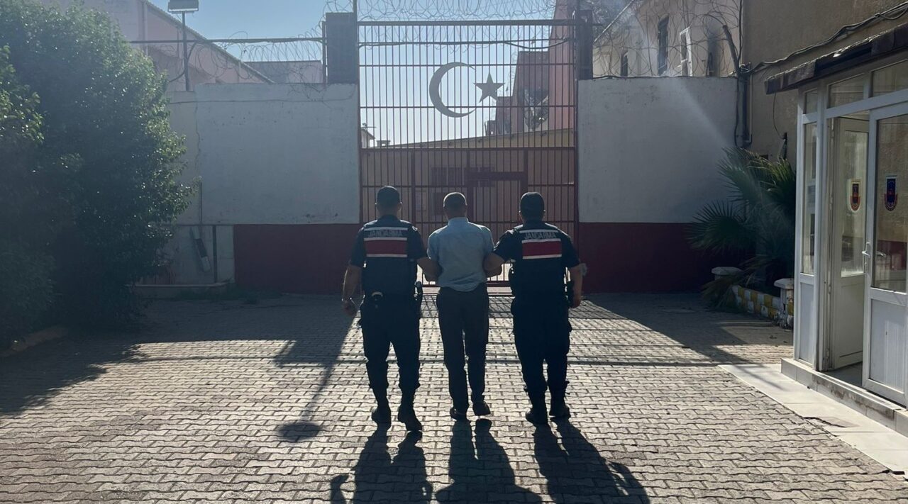 Aydın'ın Efeler ilçesinde motosiklet ile otomobilin çarpışı sonucu Zeki Memiş
