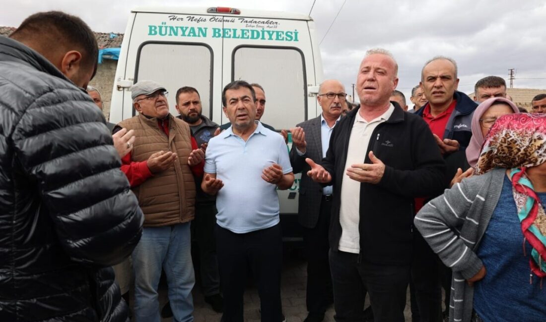 Kayseri'nin Bünyan ilçesinde meydana gelen trafik kazasında ağır yaralanan Safiye