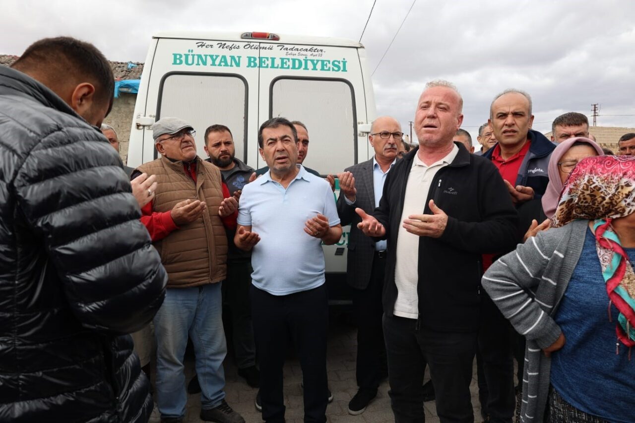 Kayseri'nin Bünyan ilçesinde meydana gelen trafik kazasında ağır yaralanan Safiye