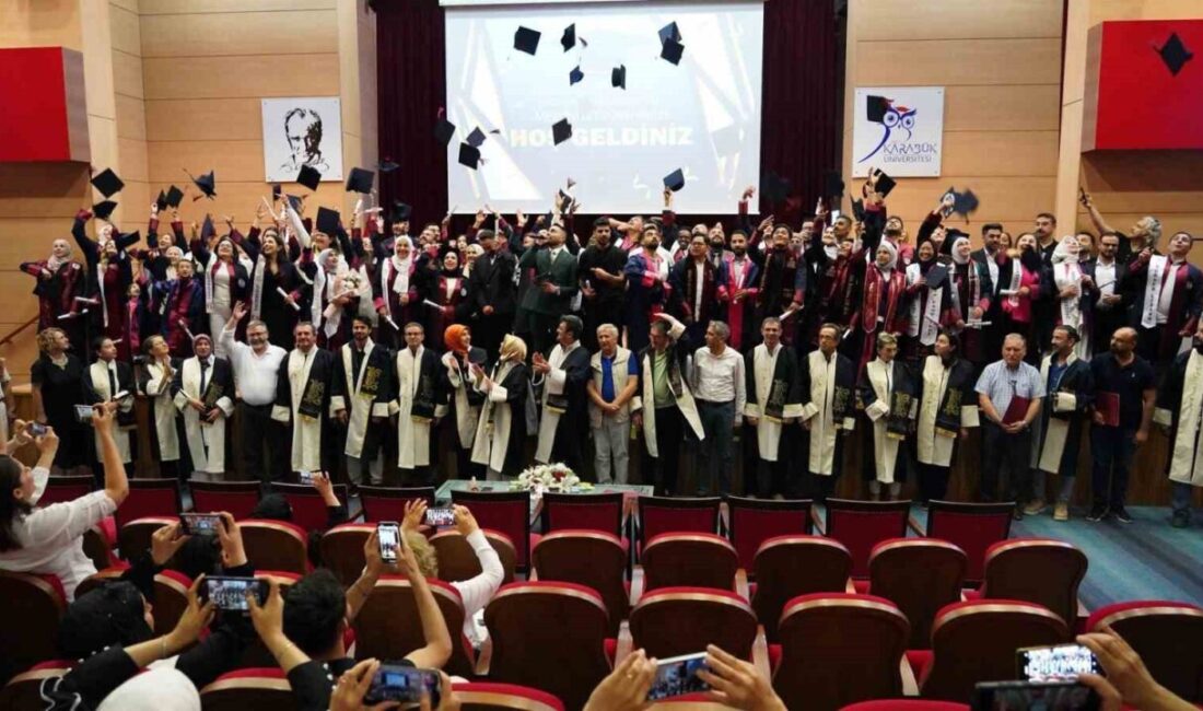 Karabük Üniversitesi Lisansüstü Eğitim Enstitüsü, 2024-2025 Akademik Yılı mezunlarını 15