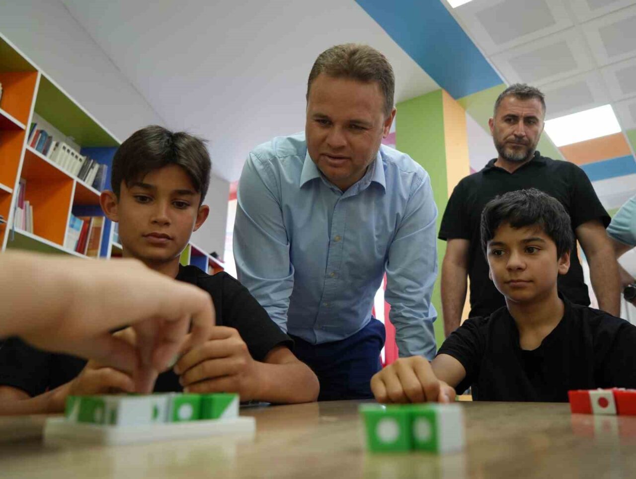 Kırıkkale Gençlik Merkezi'nde başlayan "GSB Gençlik Yaz Kulübü" programı, eğlenceli