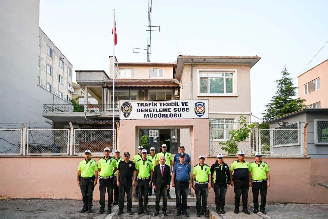 Kırklareli Valisi Uğur Turan, Kurban Bayramı öncesinde İl Emniyet Müdürlüğü'nü