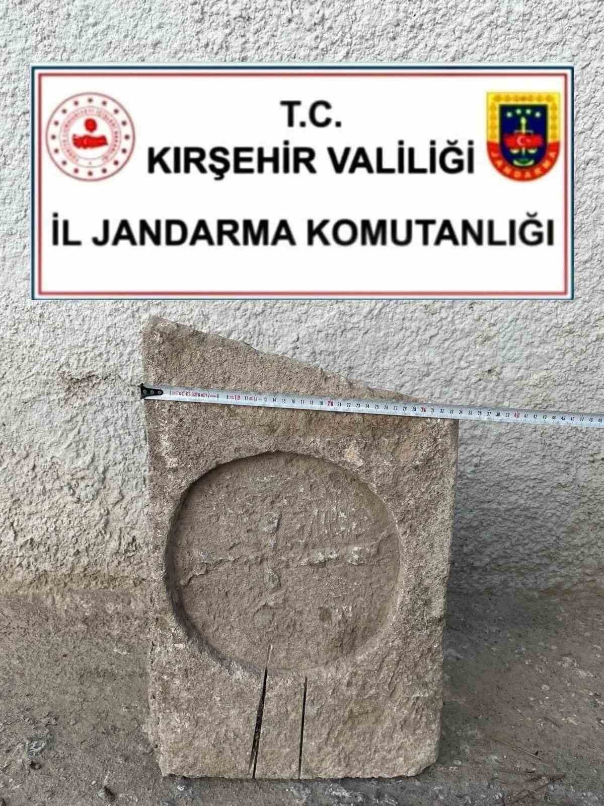 Kırşehir'in Mucur ilçesinde jandarma, M.A. isimli sürücünün kullandığı araçta Bizans
