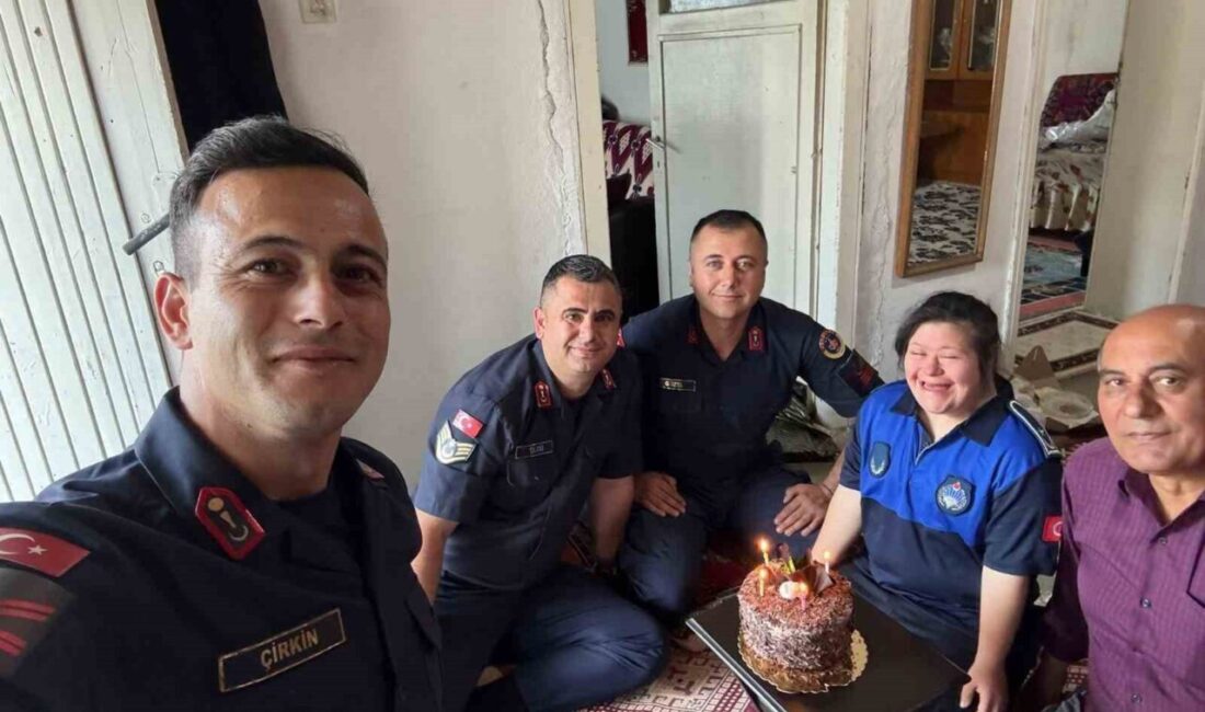 Kırşehir İl Jandarma Komutanlığı, Köşker köyünde yaşayan down sendromlu Sıla