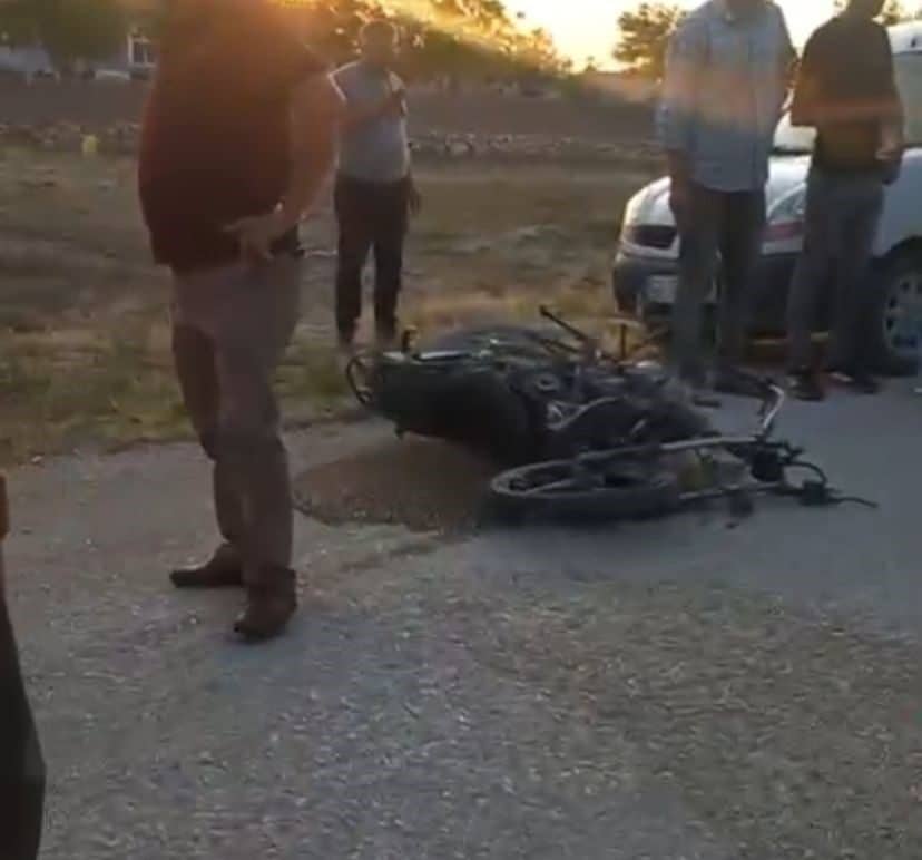Konya'nın Cihanbeyli ilçesinde motosikletle otomobilin çarpışması sonucu İsmail Üçer (19)