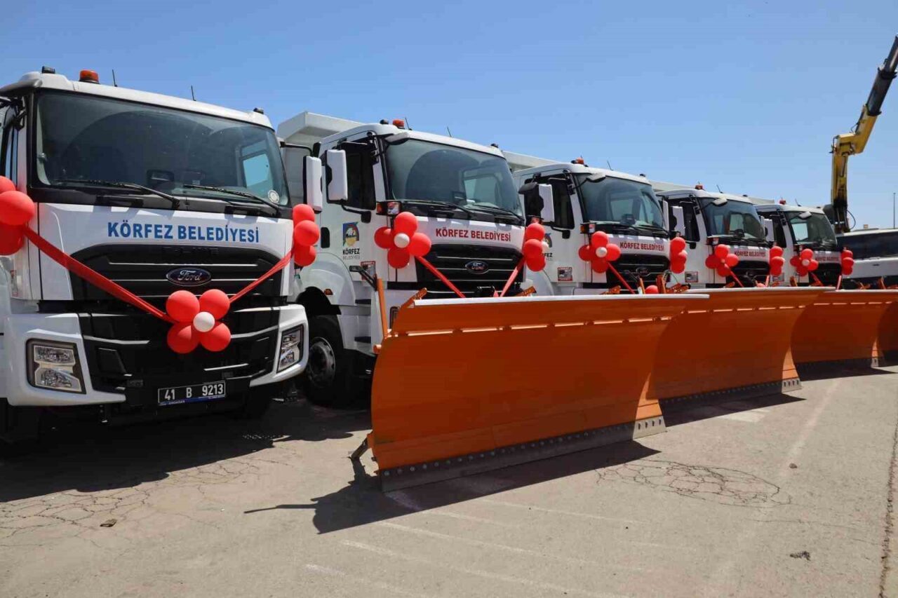 Körfez Belediyesi, filosuna eklediği 20 yeni araçla toplam araç sayısını