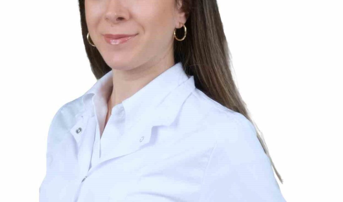 Uzman Klinik Psikolog Aybige Üstüner, depresyon ve anksiyetenin sırt ağrısına