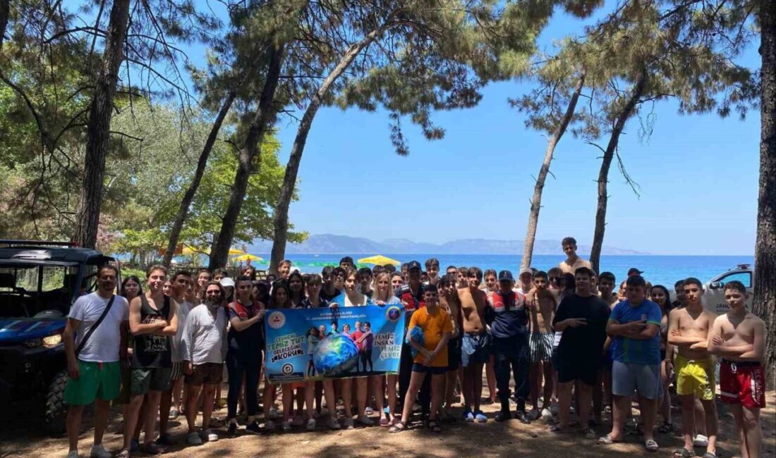 Kuşadası'ndaki Kavaklı Jandarma Karakol Komutanlığı ve Çevre Koruma Tim Komutanlığı,