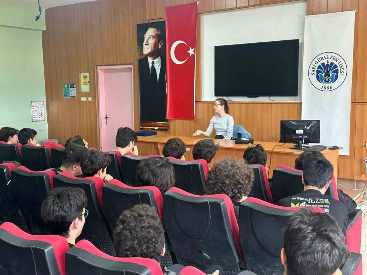 Kütahya Nafi Güral Fen Lisesi mezunu Hidayet Pütün, Amerika'da University
