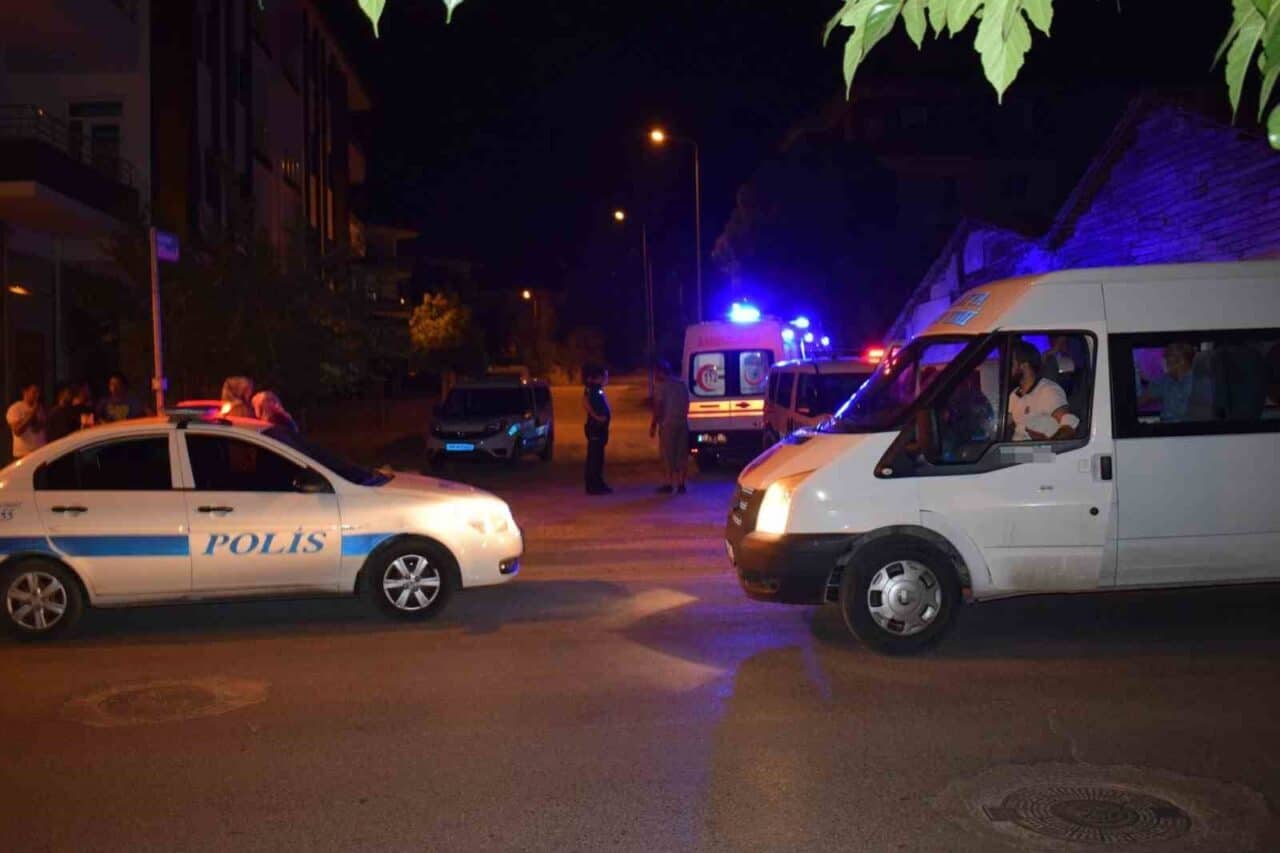 Malatya'nın Yeşilyurt ilçesinde, Çavuşoğlu Mahallesi'nde E.D. ile F.T. arasında çıkan