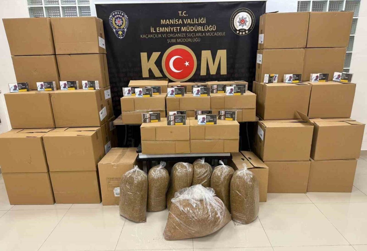 Manisa'da gerçekleştirilen operasyonlarda, kaçak tütün ve içki ürünlerine yönelik olarak