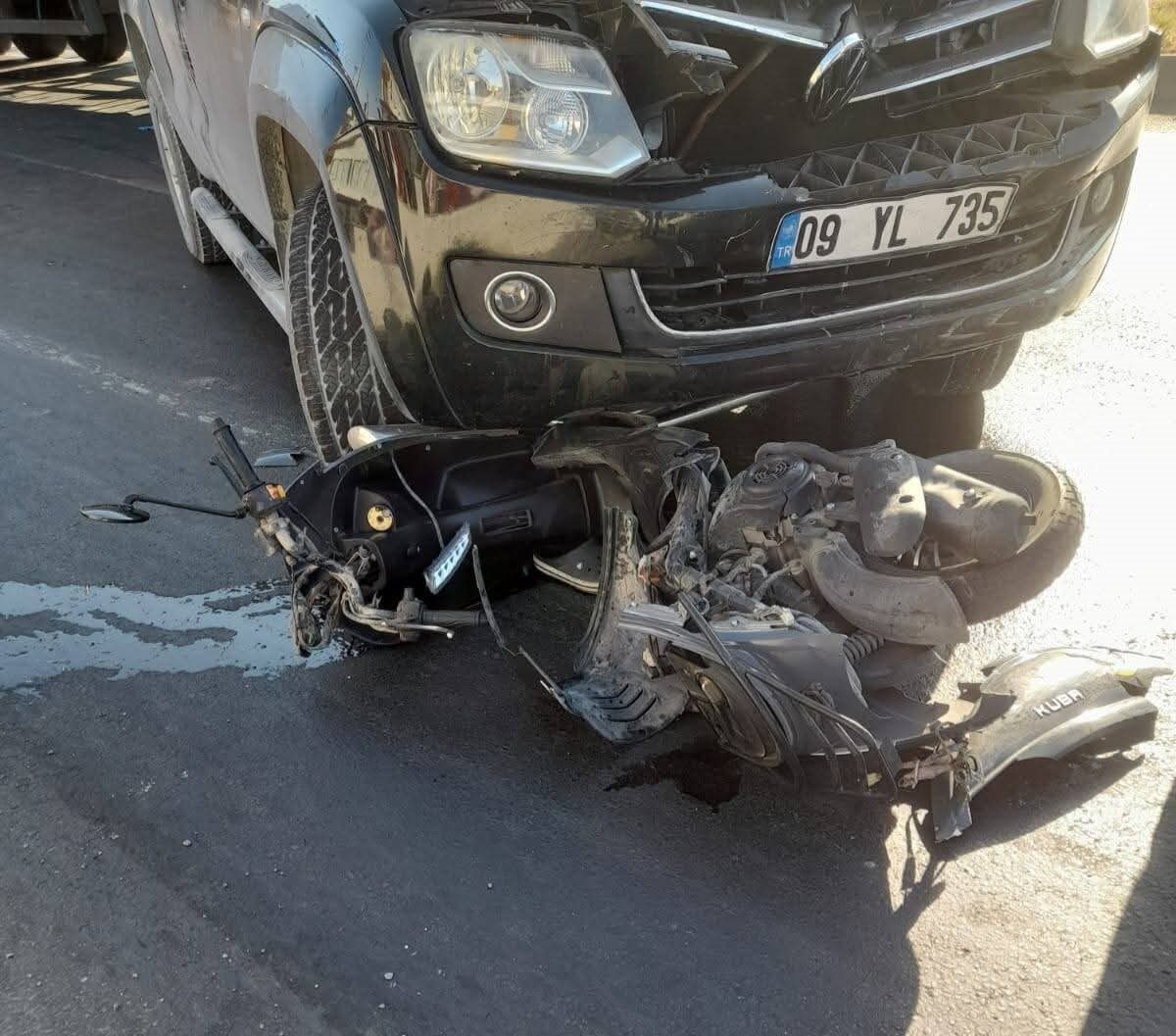Aydın'ın Söke ilçesinde, 19 yaşındaki S.E.D. yönetimindeki otomobil, 17 yaşındaki