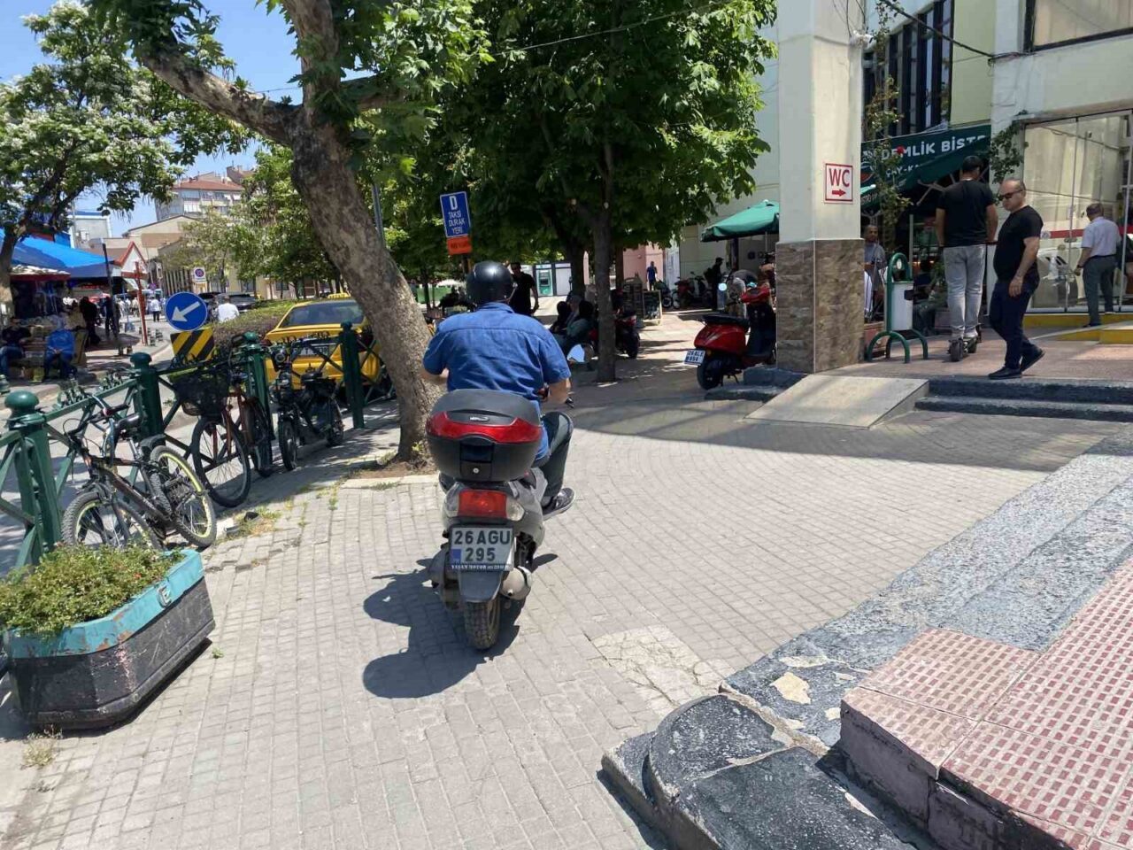 Eskişehir'de artan motosiklet kullanımı, trafiğe kapalı alanların ihlaline yol açarak