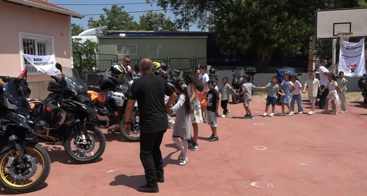 "1000 Motorcu 1000 Çocuk" projesi kapsamında Kırklareli Merkez Kırk Şehitler
