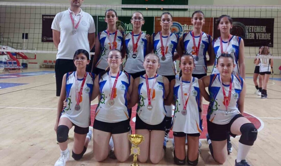 Muğla Büyükşehir Belediyesi Voleybol Takımları, 2024-2025 sezonunda Midi Yaş kategorisinde