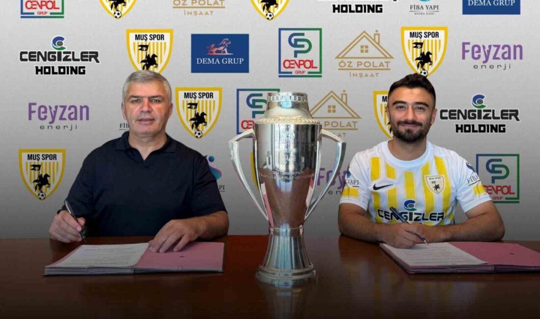 TFF 2. Lig takımlarından Muşspor, savunma oyuncusu İlker Günaslan ile