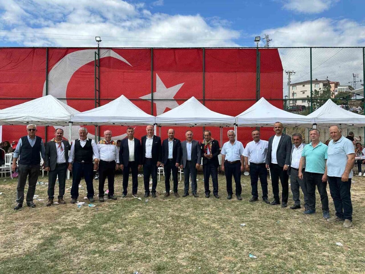 Bilecik'in Osmaneli ilçesindeki Selçik ve Çerkeşli köylerinde Hıdırellez etkinlikleri gerçekleştirildi.