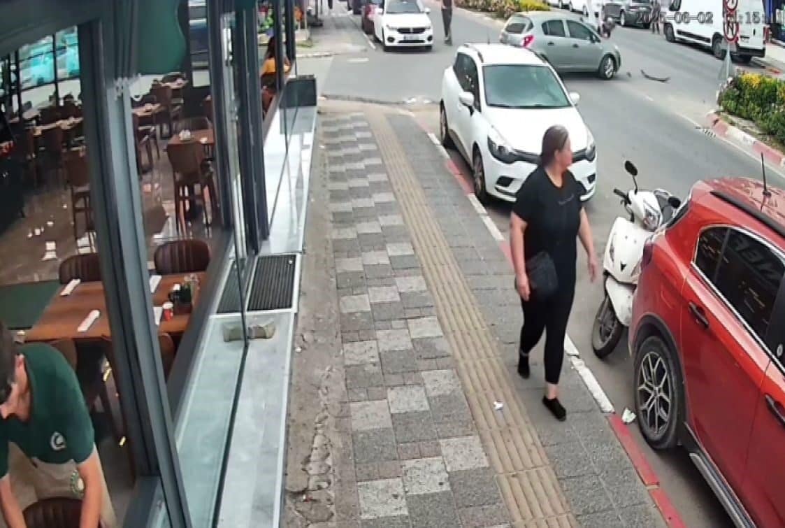 Kırklareli'nin Lüleburgaz ilçesinde otomobil ve motosikletin çarpışması sonucu Erdem Kaya