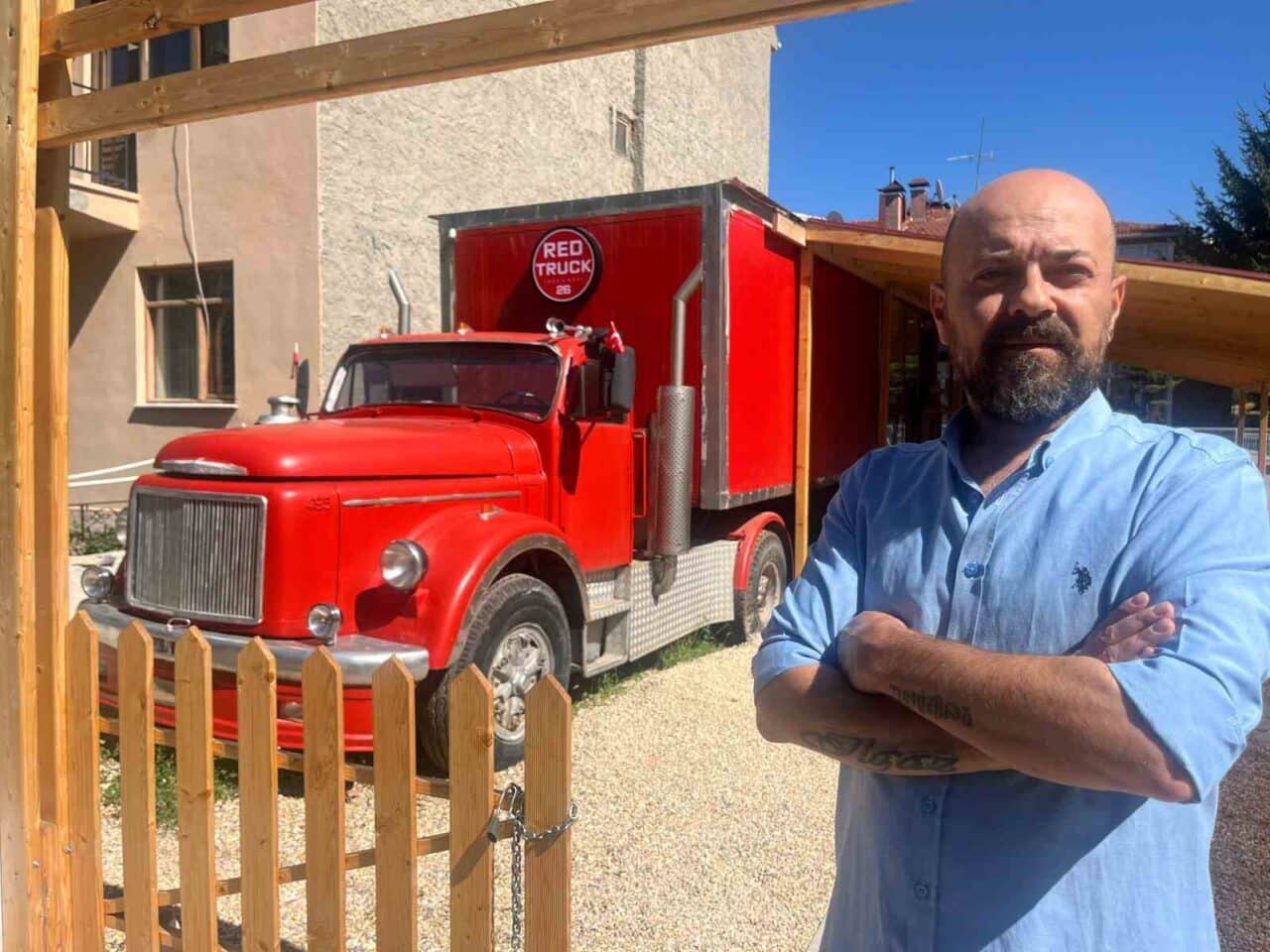 Eskişehir'de Murat Kökdemir, 1969 model ve Kuzey Anadolu yolunda kullanılan