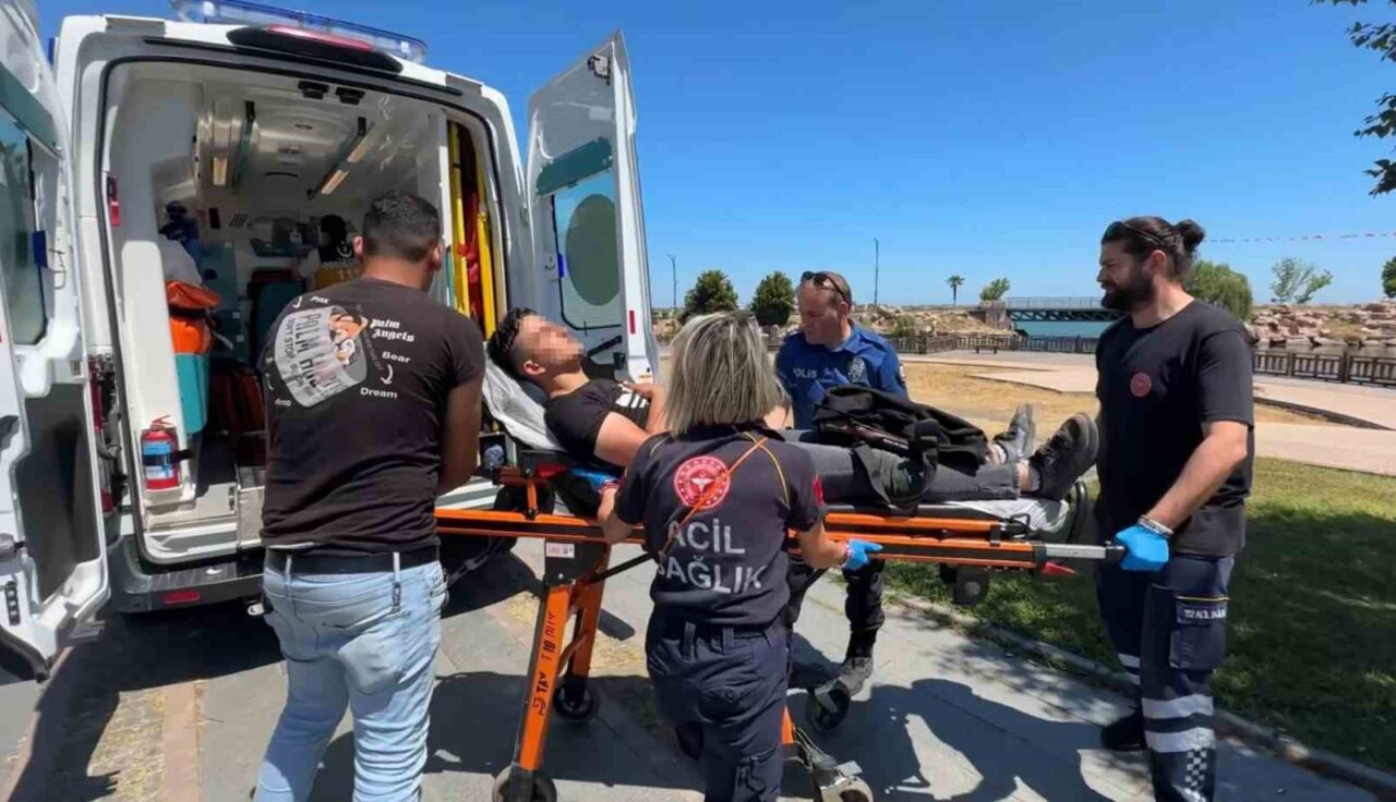 Samsun'un İlkadım ilçesindeki parkta baygın bulunan 22 yaşındaki T.Y.Ç., vatandaşların