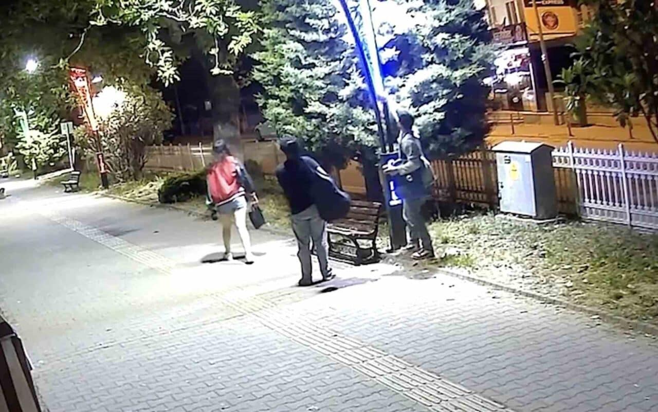 Kastamonu'nun Cide ilçesinde, eğlence amaçlı 22 aydınlatma direğini tahrip eden