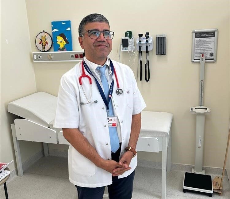 Kütahya Sağlık Bilimleri Üniversitesi'nden Prof. Dr. Veysel Nijat Baş, çocuklarda