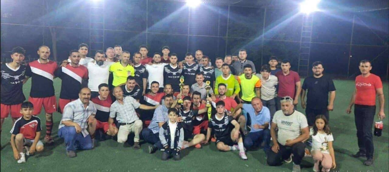 Kütahya’nın Tavşanlı ilçesinde Ramazan Artun anısına düzenlenen futbol turnuvası sona