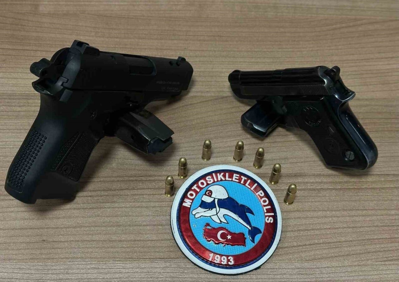 Sakarya'da yapılan huzur uygulamasında 249 yabancı uyruklu kişi sorgulandı, aranan