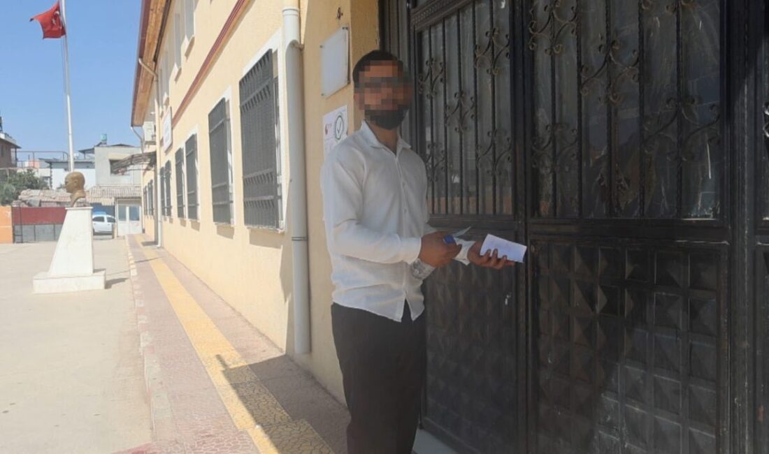 Hatay'da TYT sınavına 31 bin 656 aday katıldı. Reyhanlı'da bir
