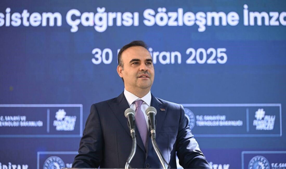 Sanayi ve Teknoloji Bakanı Mehmet Fatih Kacır, yapay zeka dönüşüm