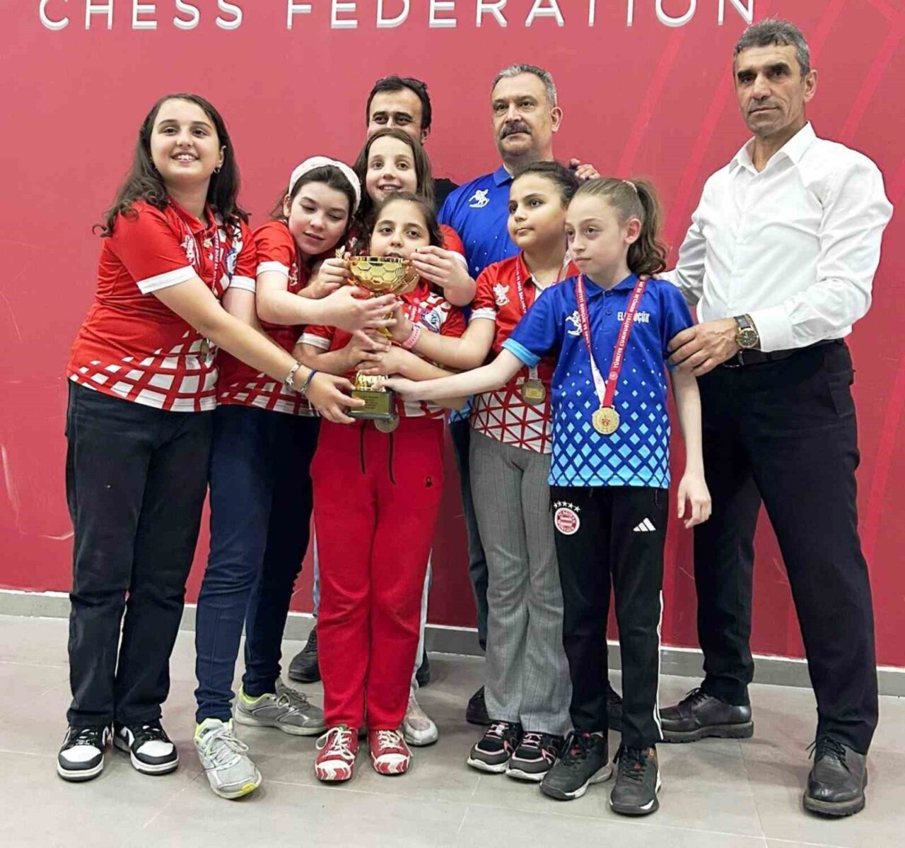 Samsun'da gerçekleştirilen Satranç İl Birinciliği Turnuvası, 224 öğrencinin katılımıyla heyecan