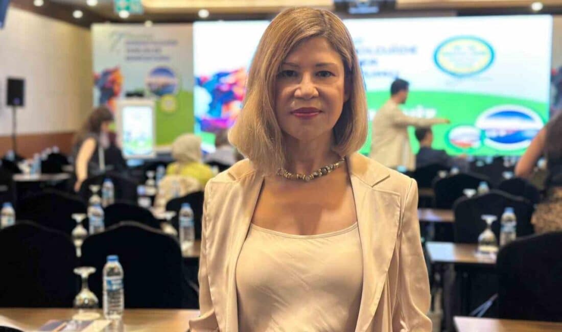 Samsun’da başlayan "7. Karadeniz Dermatolojide Yenilikler Sempozyumu"nda Prof. Dr. Müge