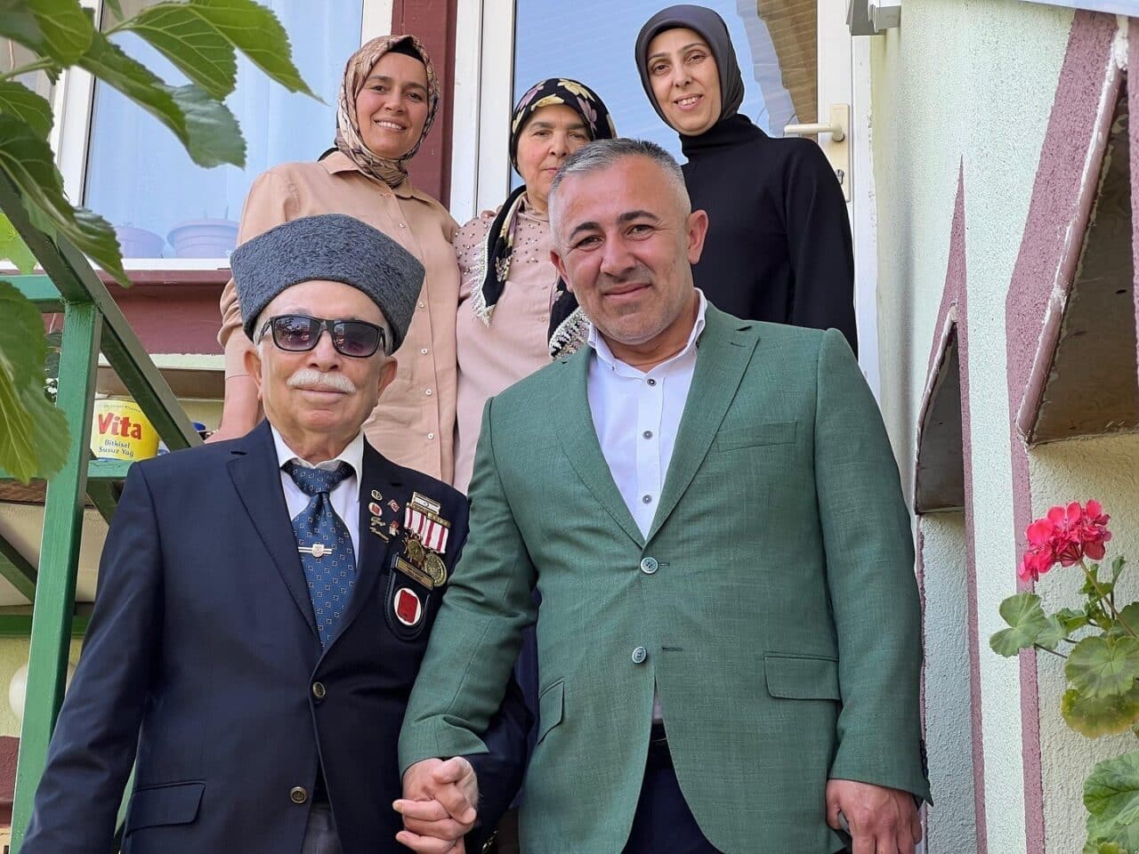 AK Parti Bilecik İl Başkanı Serkan Yıldırım ve eşi Berrin