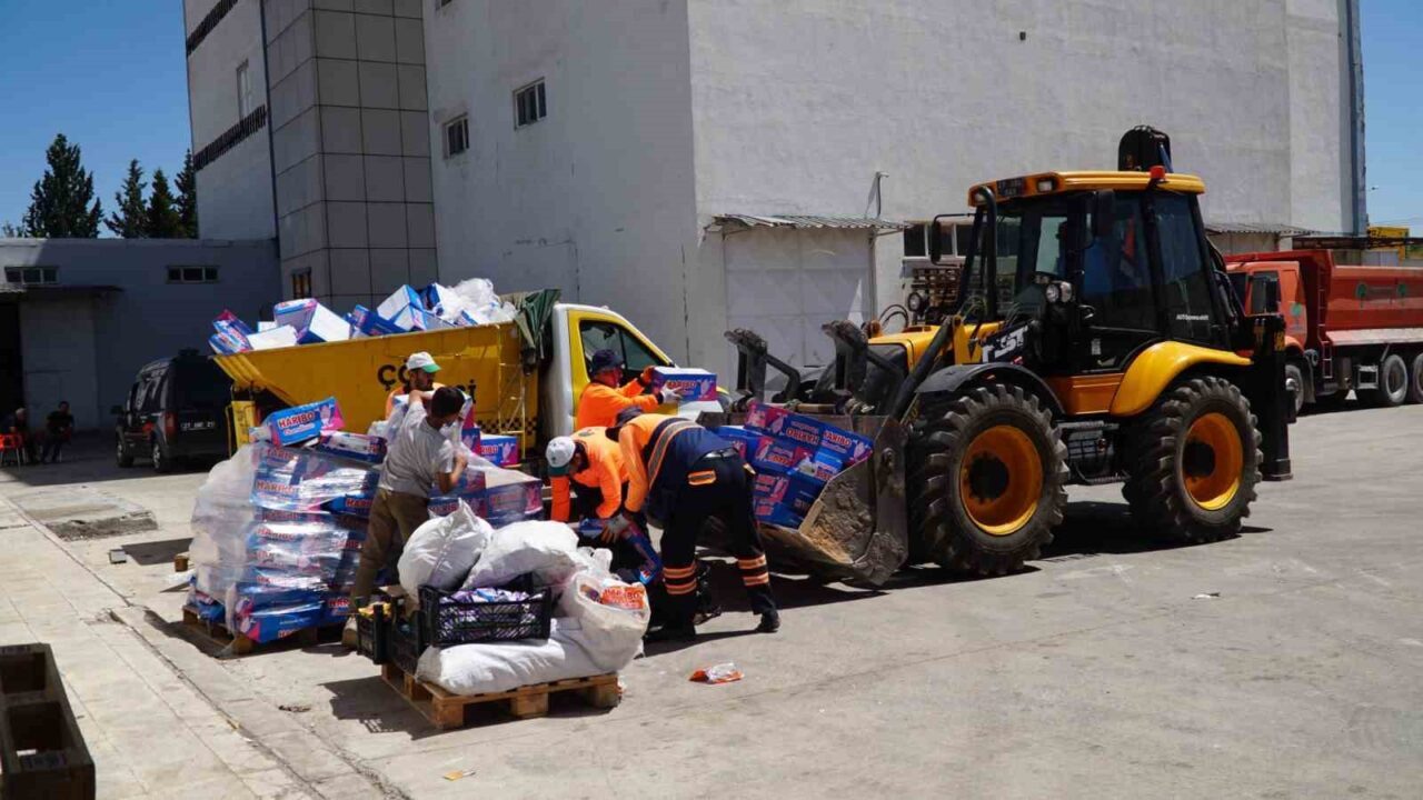 Şehitkamil Belediyesi Zabıta Müdürlüğü, Merveşehir'de bir işletmede yapılan denetimde 21
