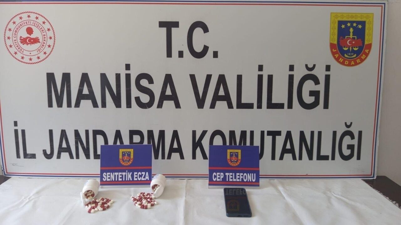 Manisa'nın Soma ilçesinde jandarma ekiplerinin denetiminde, 25 Haziran'da E.P. (27)