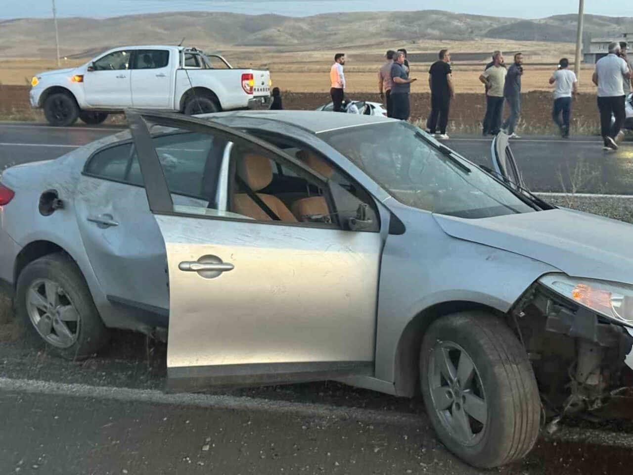 Siirt'in Kurtalan ilçesinde meydana gelen trafik kazasında 5 kişi yaralandı.