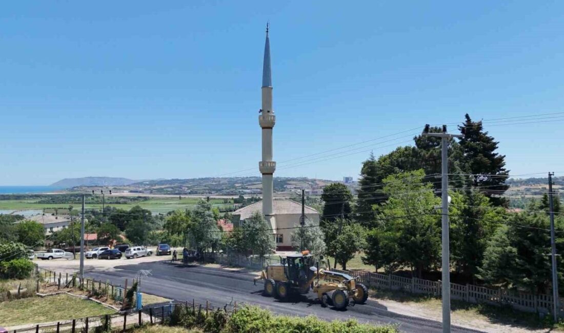 Sinop'ta 2024 asfalt sezonu başladı ve 110 kilometrelik yolun asfaltlanması