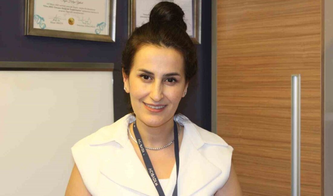 Fizik Tedavi ve Rehabilitasyon Uzmanı Dr. Hülya Yüksel, skolyozun erken