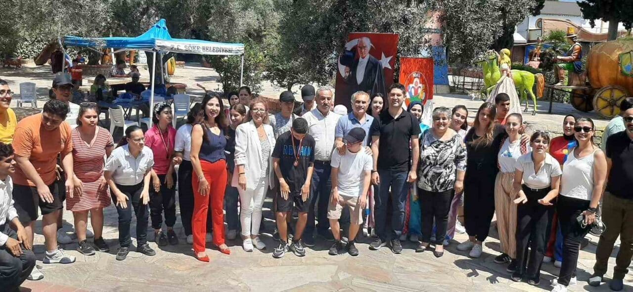 Söke Kent Konseyi Engelliler Meclisi, Harikalar Dünyası Parkı'nda düzenlediği yıl